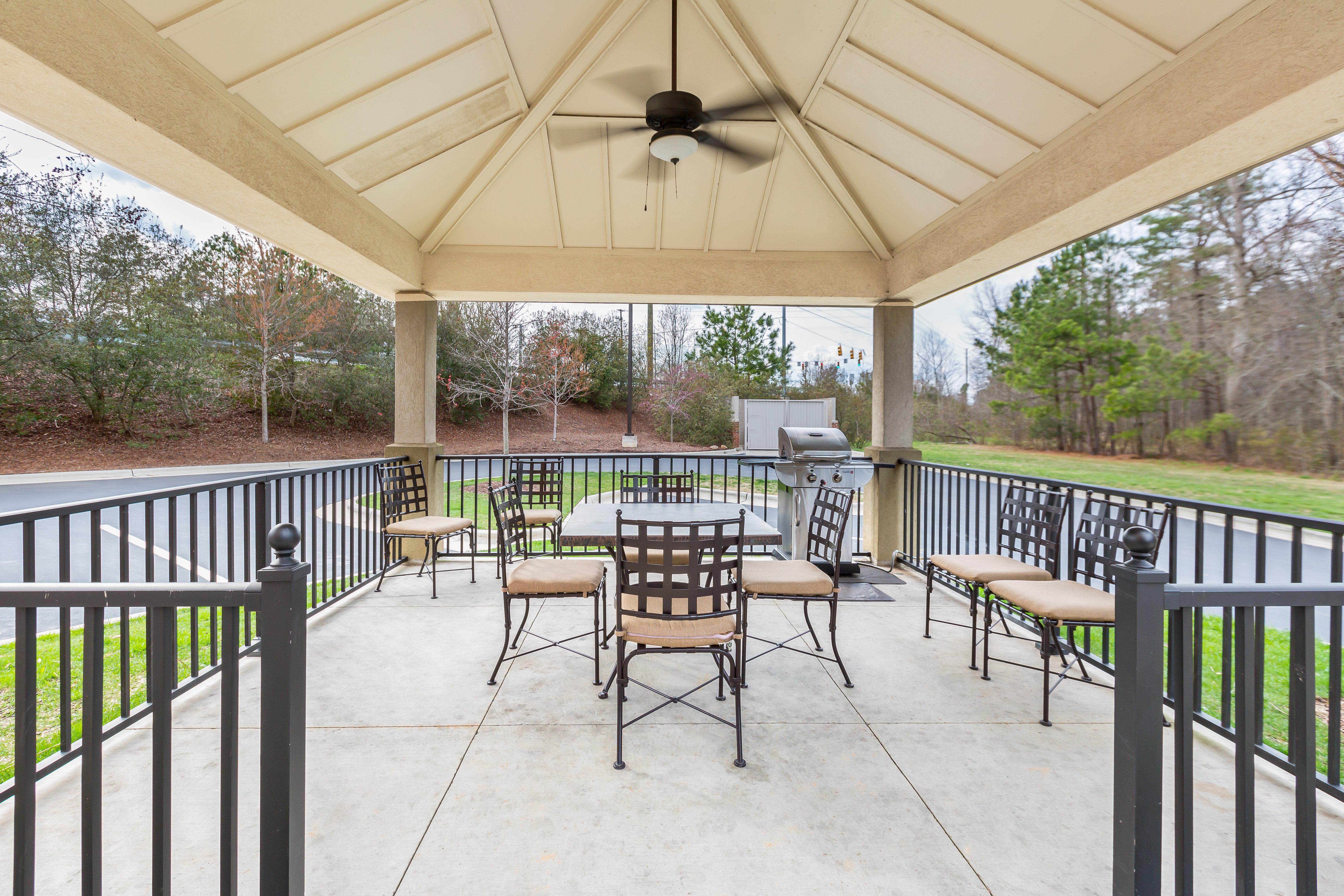 Candlewood Suites Apex Raleigh Area By Ihg Exterior foto